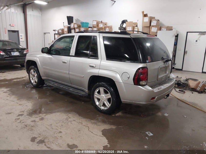 2008 CHEVROLET TRAILBLAZER VIN: 1GNDT13S082252687