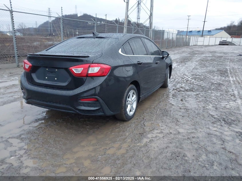 2018 CHEVROLET CRUZE LT AUTO - 1G1BE5SMXJ7247180