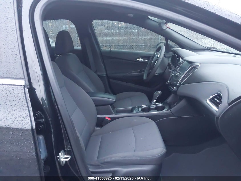 2018 CHEVROLET CRUZE LT AUTO - 1G1BE5SMXJ7247180