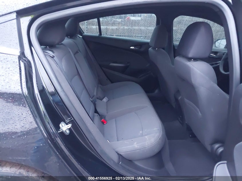 2018 CHEVROLET CRUZE LT AUTO - 1G1BE5SMXJ7247180