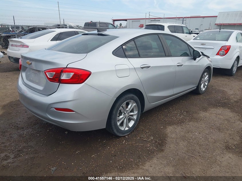 2019 CHEVROLET CRUZE VIN: 1G1BC5SM4K7148054