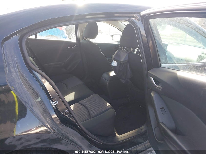 2016 MAZDA MAZDA3 VIN: JM1BM1U72G1332780
