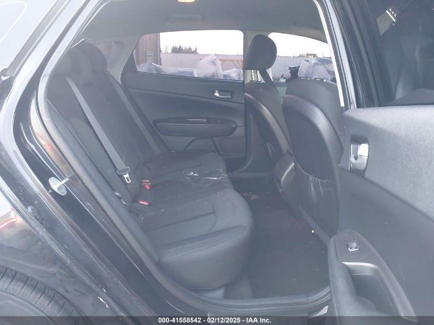 2016 Kia Optima Lx VIN: KNAGT4L31G5112576 Lot: 41558542