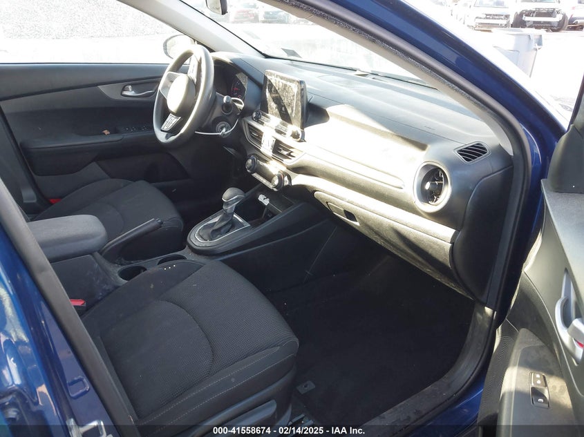 2019 KIA FORTE VIN: 3KPF24ADXKE053523