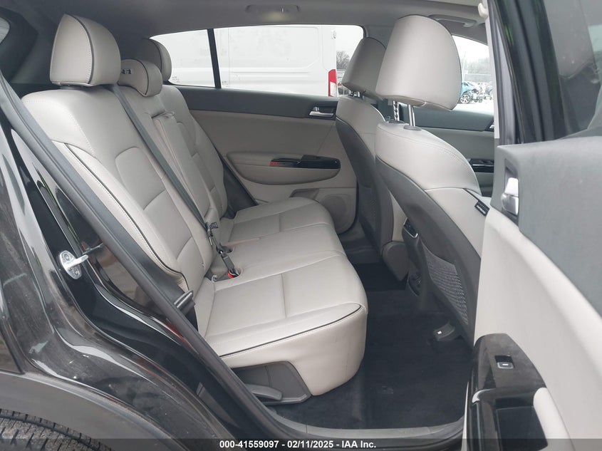 2018 KIA SPORTAGE EX - KNDPNCAC8J7352407