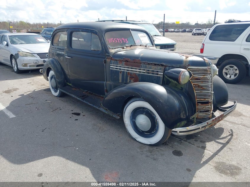 1938 CHEVROLET SEDAN