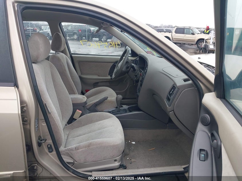 2006 HYUNDAI ELANTRA VIN: KMHDN46D66U322160