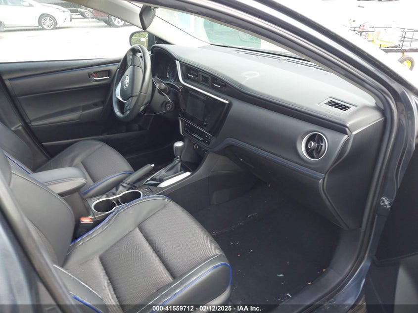 2019 TOYOTA COROLLA SE - 5YFBURHE2KP863697