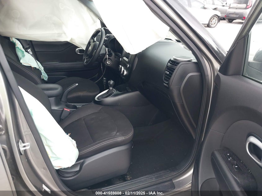 2016 KIA SOUL VIN: KNDJN2A21G7301041