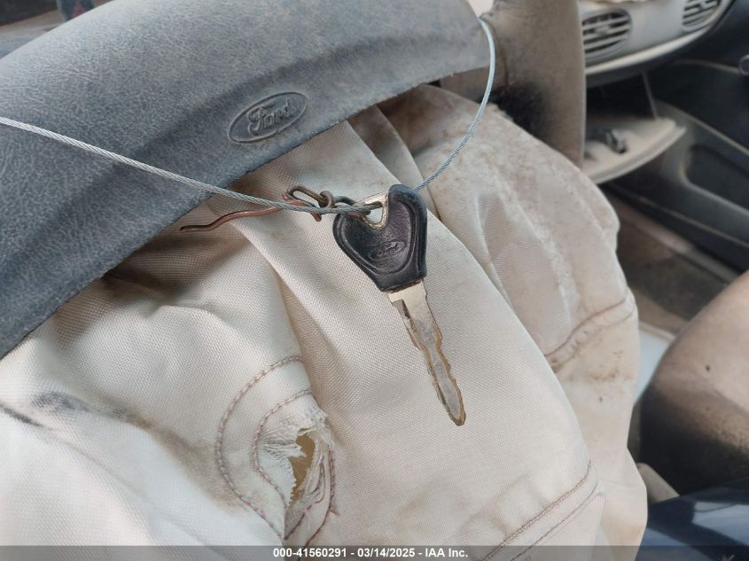 2002 Ford Escort Zx2 Deluxe/Zx2 Premium/Zx2 Standard VIN: 3FAFP11322R177176 Lot: 41560291