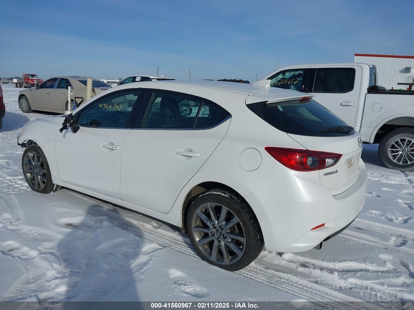 2018 MAZDA MAZDA3 TOURING - 3MZBN1L32JM184004