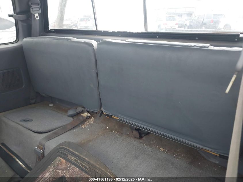 1997 Toyota Pickup VIN: 23530042641101017 Lot: 41561196