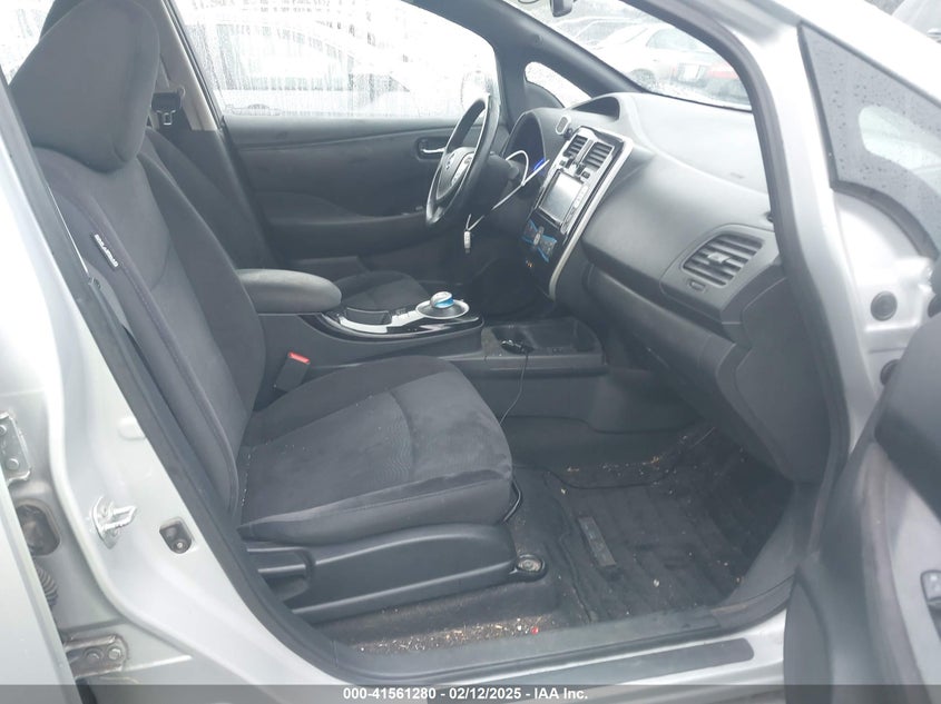 2013 NISSAN LEAF VIN: 1N4AZ0CP0DC422086
