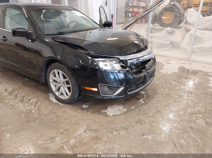2011 FORD FUSION VIN: 3FAHP0JA2BR111969
