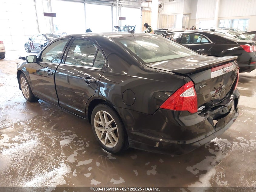 2011 FORD FUSION VIN: 3FAHP0JA2BR111969
