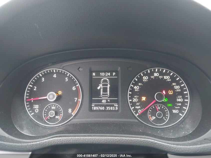 2013 VOLKSWAGEN PASSAT VIN: 1VWBH7A34DC013662