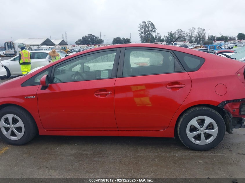 2013 TOYOTA PRIUS VIN: JTDKN3DU2D1628554