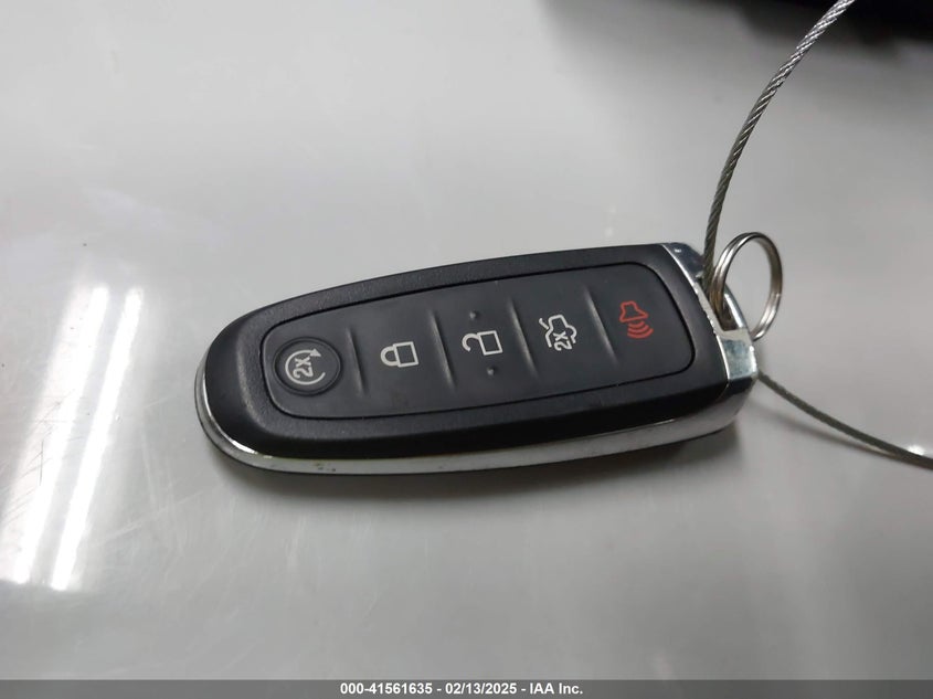 2014 FORD FOCUS VIN: 1FADP3N28EL463847