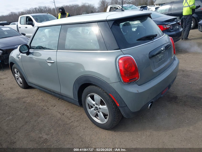 2016 MINI HARDTOP VIN: WMWXP5C54G3B76847