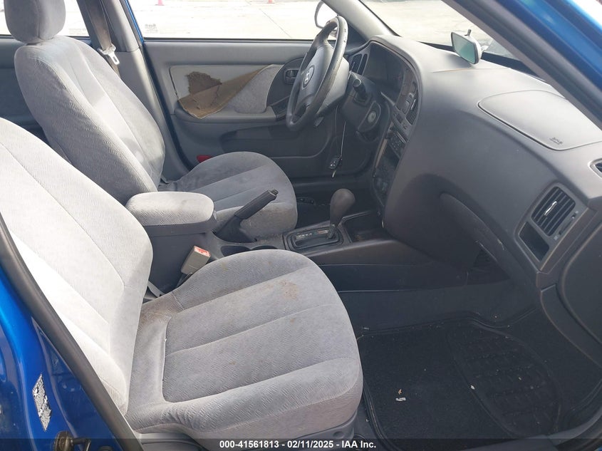 2006 HYUNDAI ELANTRA VIN: KMHDN46D86U369447