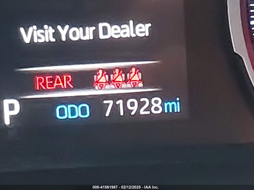 2019 TOYOTA RAV4 LE - JTMH1RFV4KJ008350