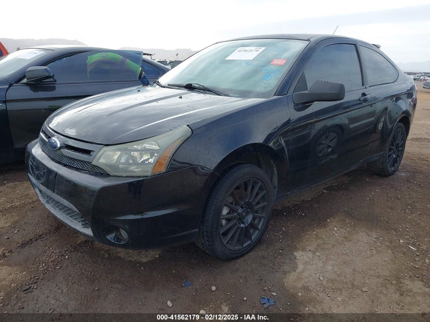 1FAHP33N19W162355 2009 FORD FOCUS photo no. 2