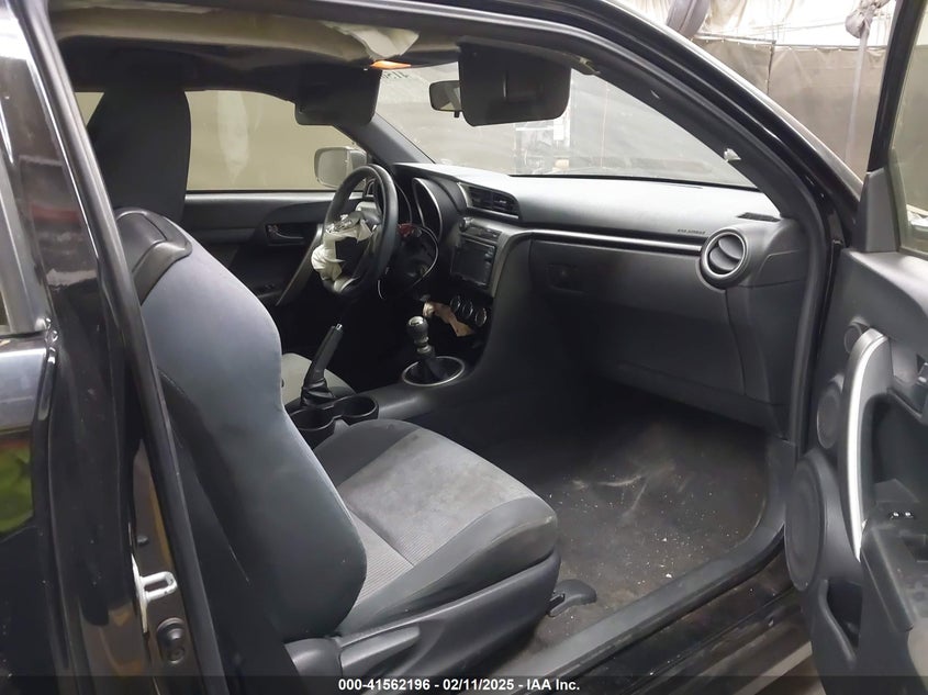 2014 SCION TC VIN: JTKJF5C70E3077619
