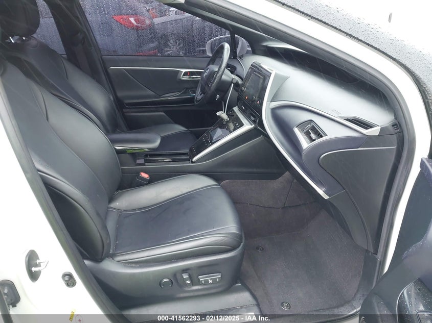 JTDBVRBD5HA001987 2017 TOYOTA MIRAI photo no. 5