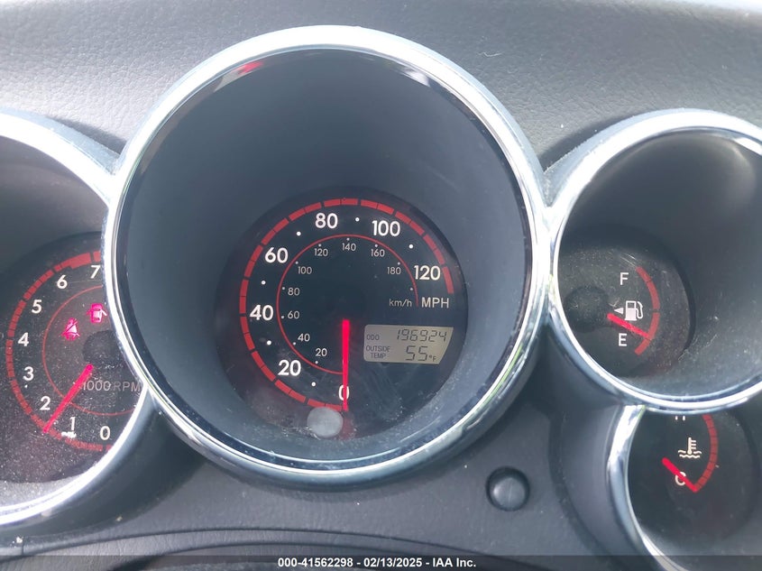 2007 TOYOTA MATRIX VIN: 2T1KR32E37C680405