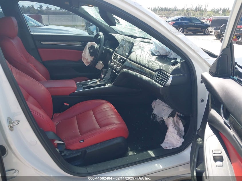 2020 HONDA ACCORD VIN: 1HGCV1F37LA131755