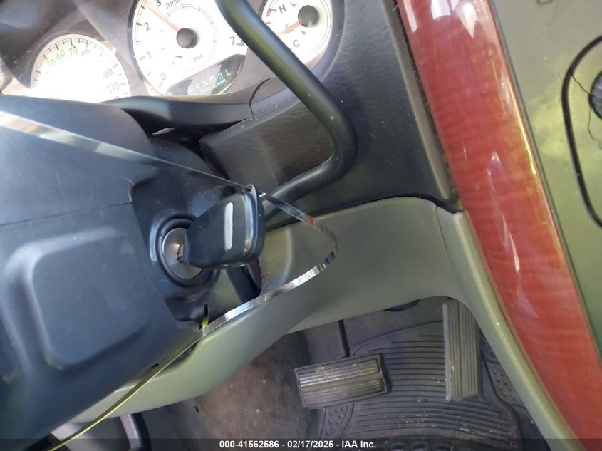 2005 Chrysler Town & Country Lx VIN: 2C4GP44R55R405598 Lot: 41562586