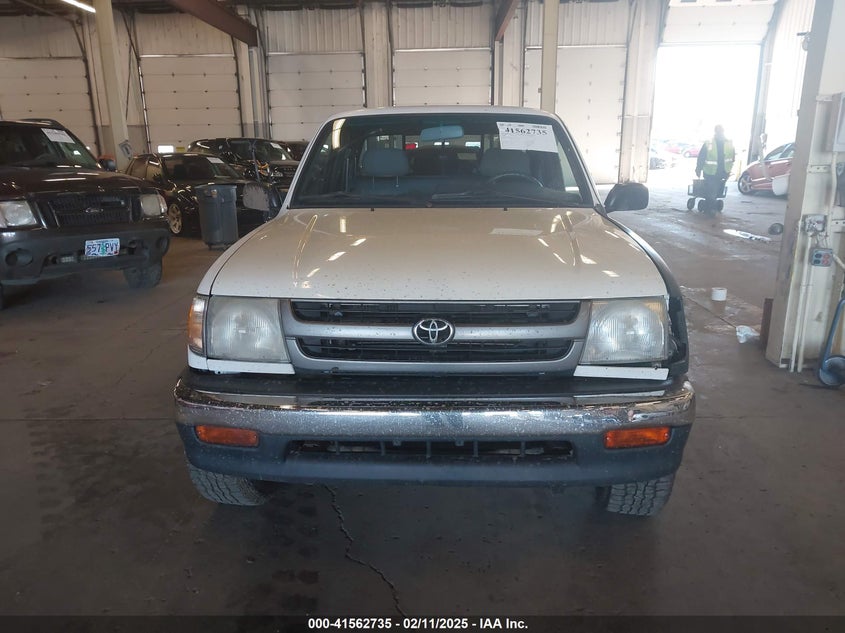 1999 Toyota Tacoma VIN: 4TAVL52NXXZ400622 Lot: 41562735
