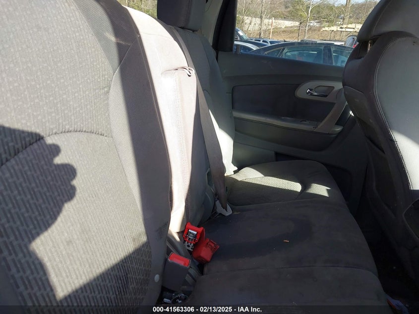 2011 CHEVROLET TRAVERSE VIN: 1GNKREED4BJ414989