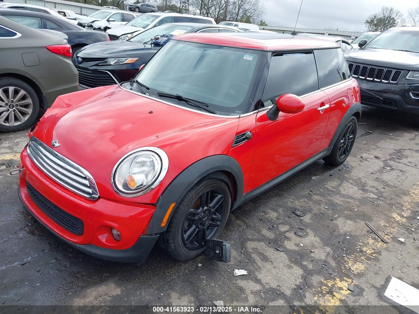 2012 MINI COOPER VIN: WMWSU3C58CT542601
