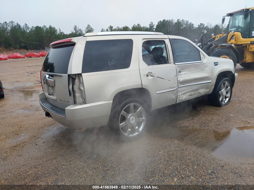 2008 CADILLAC ESCALADE VIN: 1GYEC63818R151366