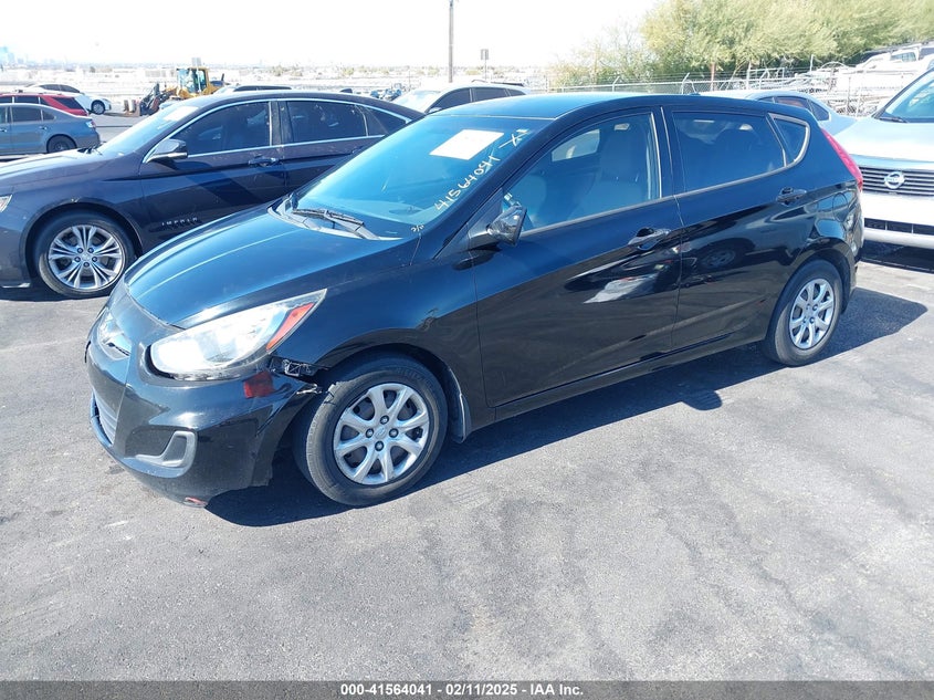 2013 HYUNDAI ACCENT VIN: KMHCT5AE7DU132081