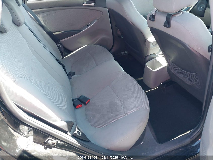 2013 HYUNDAI ACCENT VIN: KMHCT5AE7DU132081