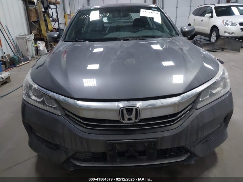2017 HONDA ACCORD VIN: 1HGCR2F16HA292825