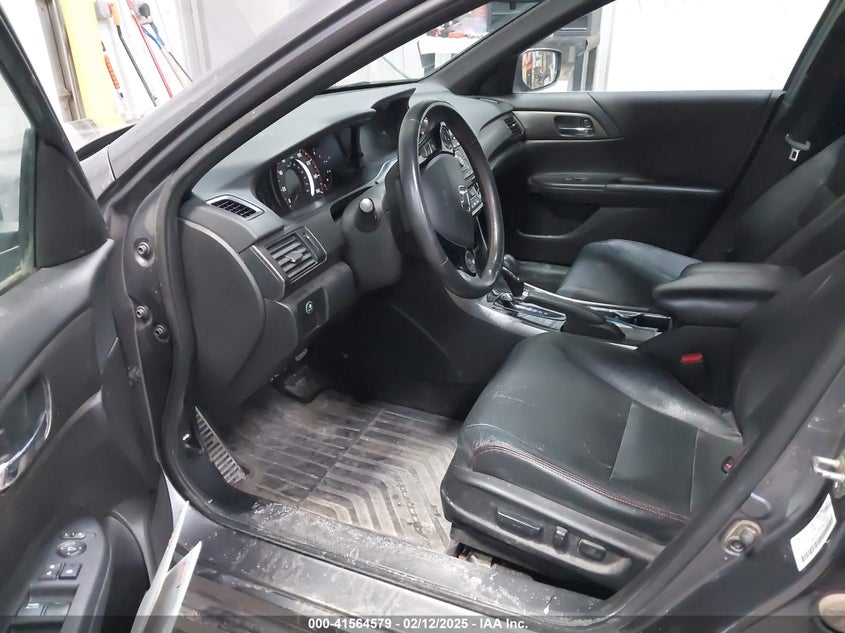 2017 HONDA ACCORD VIN: 1HGCR2F16HA292825