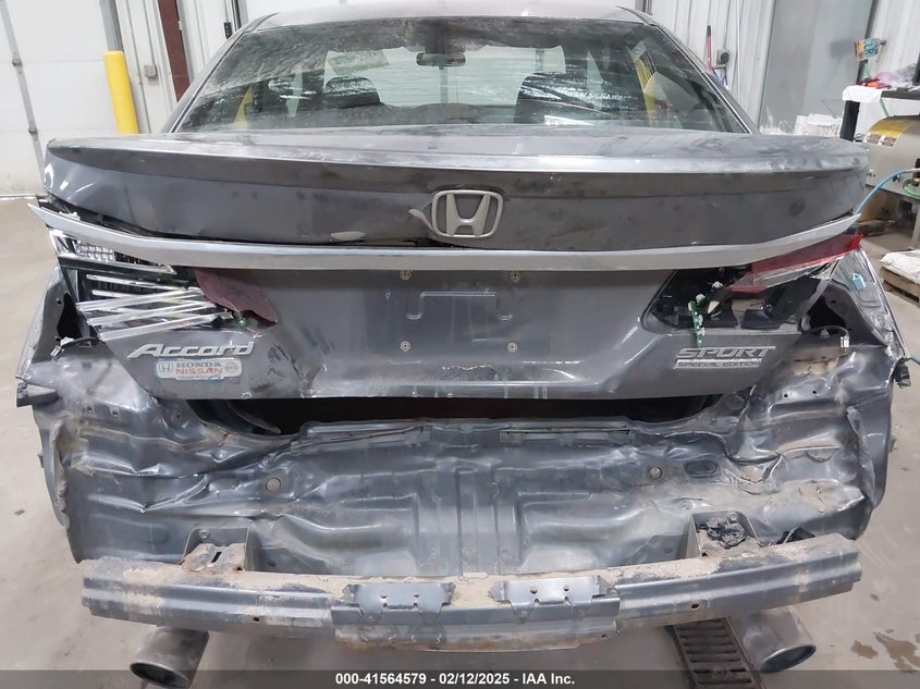 2017 HONDA ACCORD VIN: 1HGCR2F16HA292825