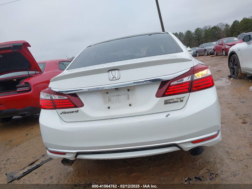 2017 HONDA ACCORD VIN: 1HGCR2F10HA047051