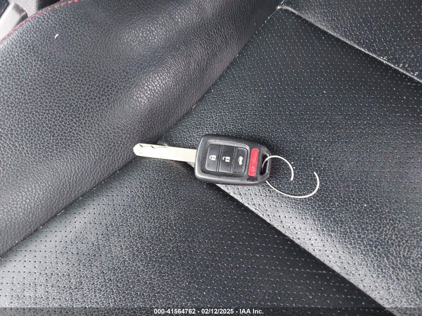 2017 HONDA ACCORD VIN: 1HGCR2F10HA047051