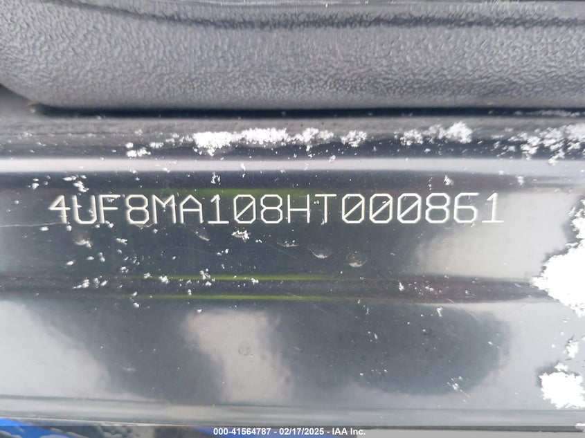 2017 Yamaha Sidewinder VIN: 4UF8MA108HT000861 Lot: 41564787