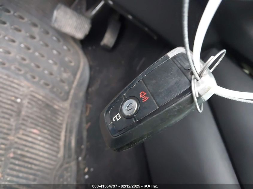 2020 FORD ESCAPE SE - 1FMCU9G62LUB18933