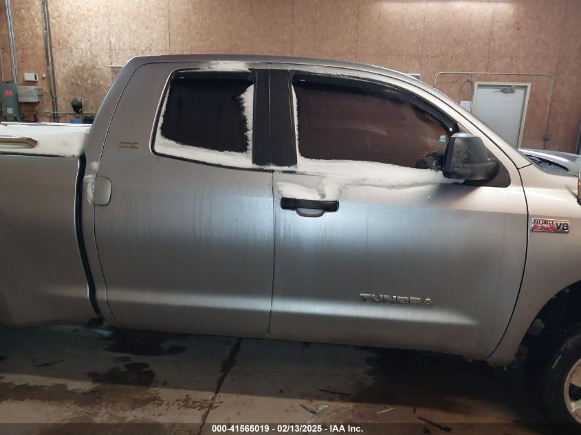 2007 Toyota Tundra Sr5 5.7L V8 VIN: 5TFBV541X7X025225 Lot: 41565019