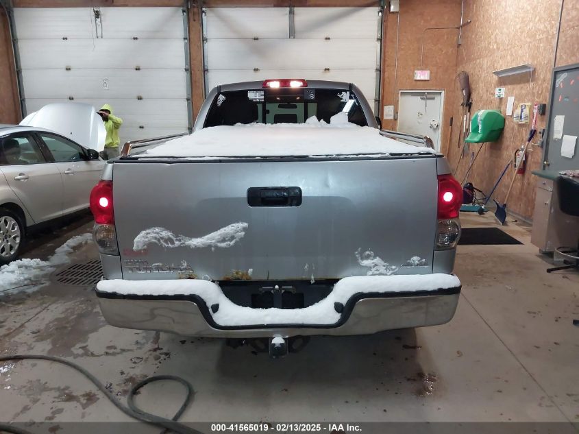 2007 Toyota Tundra Sr5 5.7L V8 VIN: 5TFBV541X7X025225 Lot: 41565019
