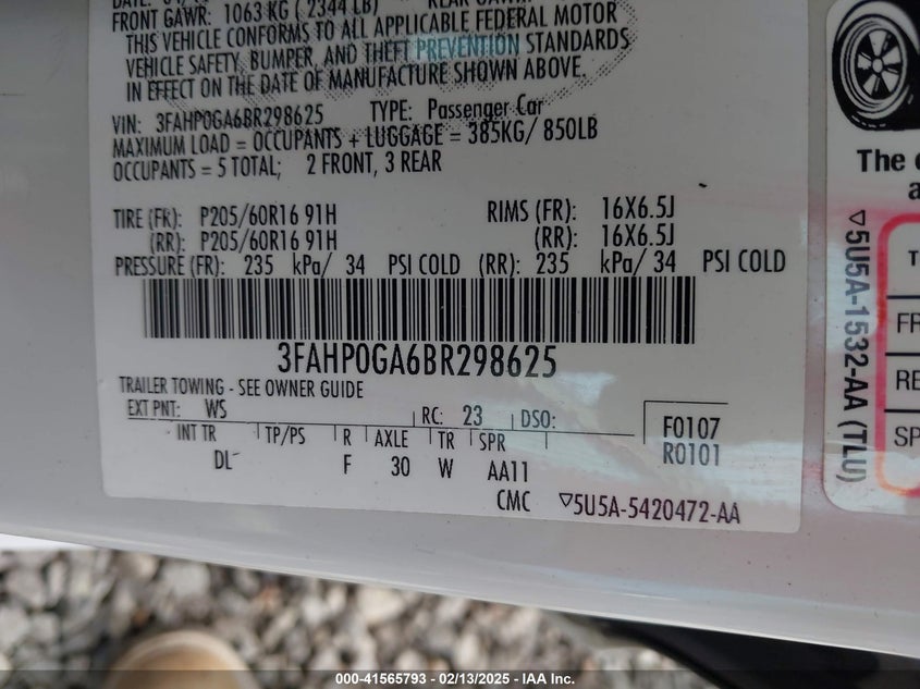 2011 FORD FUSION VIN: 3FAHP0GA6BR298625