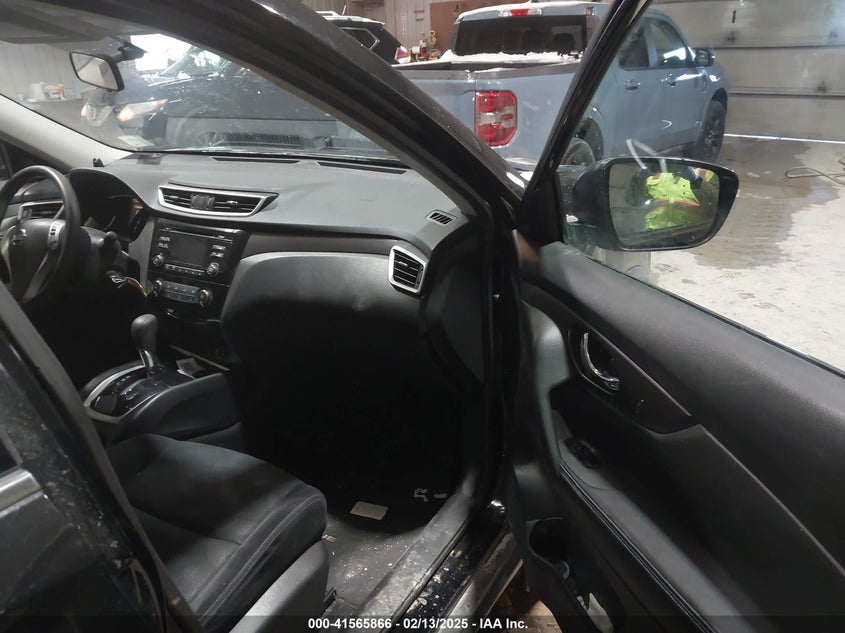 2016 NISSAN ROGUE S - JN8AT2MV1GW136307