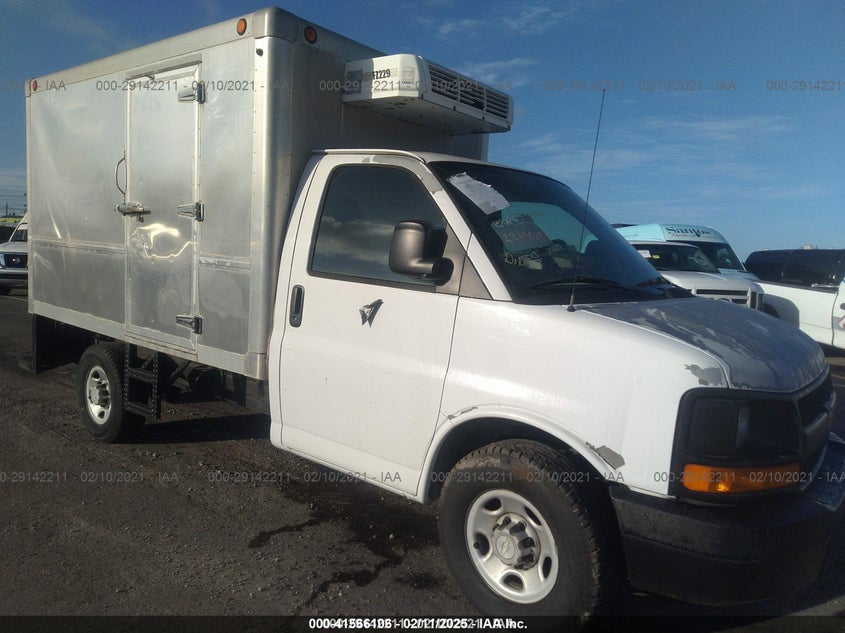 1GBHG31K981197244 2008 Chevrolet Express Cutaway Work Van auction photo 1