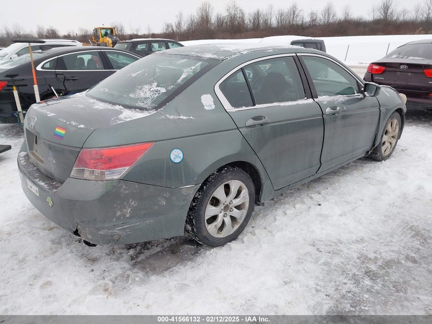 2008 HONDA ACCORD VIN: 1HGCP26758A088527
